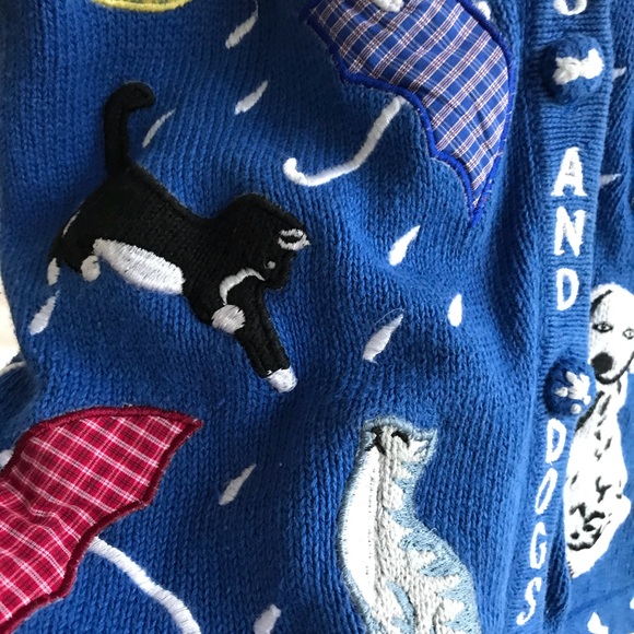 Light Sweater Raining Cats And Dogs 